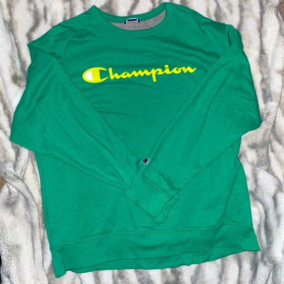 Champion Tops - Champion Crewneck